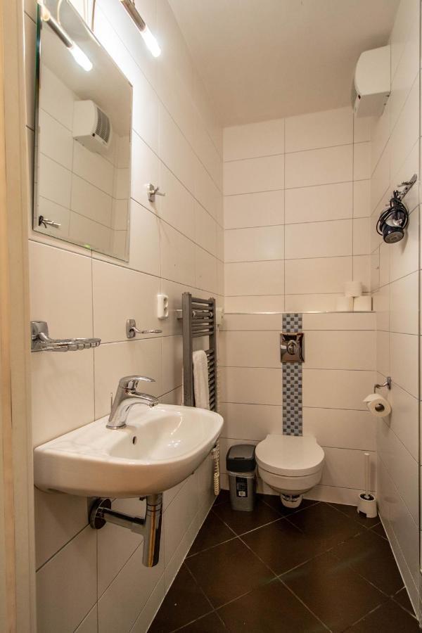 National Museum Apartment By Ruterra Prag Eksteriør billede